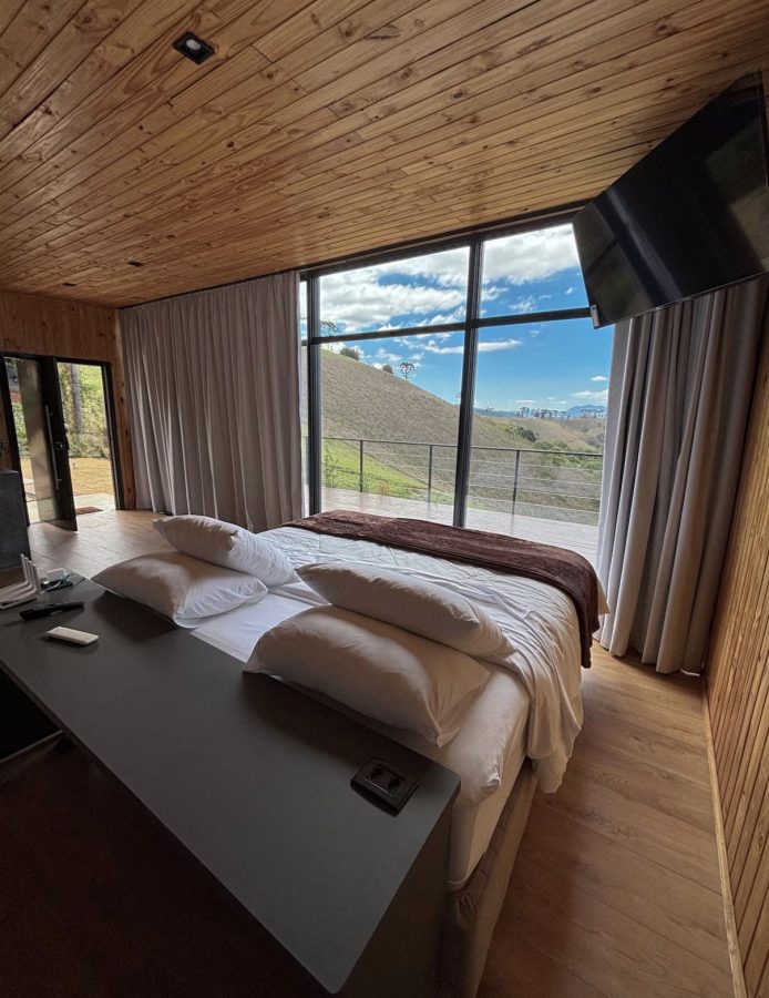 instagram.com/airavilla.pinhal