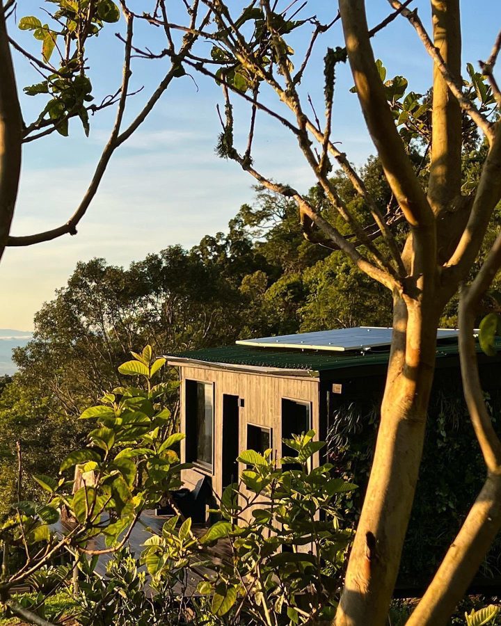 instagram.com/altomarins.tinyhouse