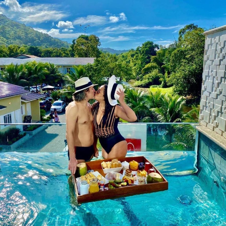 instagram.com/applehouseparaty