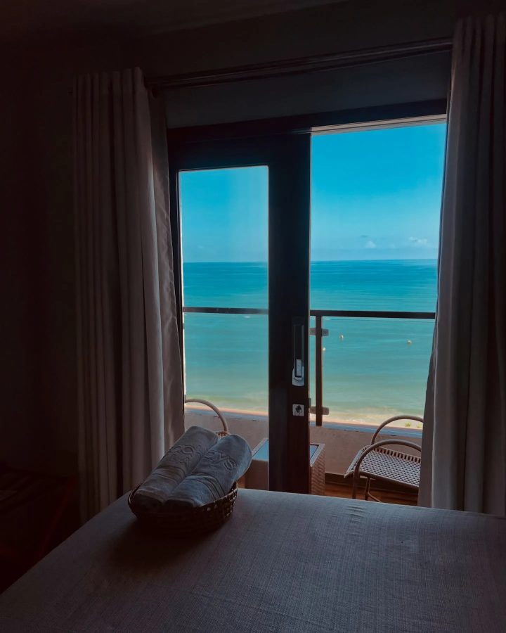 https://beachecostays.instagram.com.br/