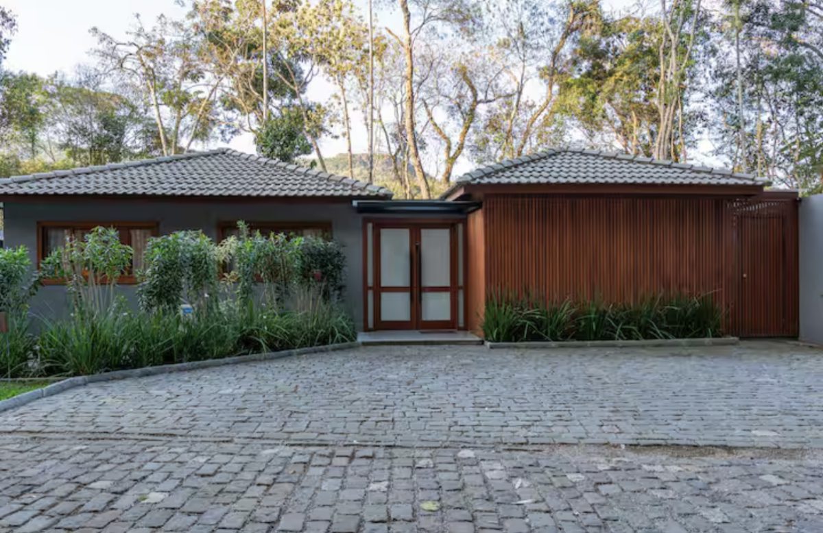 Estrada José Gomes da Costa Júnior, 3663