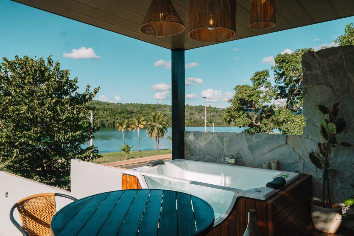 Rua Carlos Roberto de Albuquerque Lima - Lago Sul