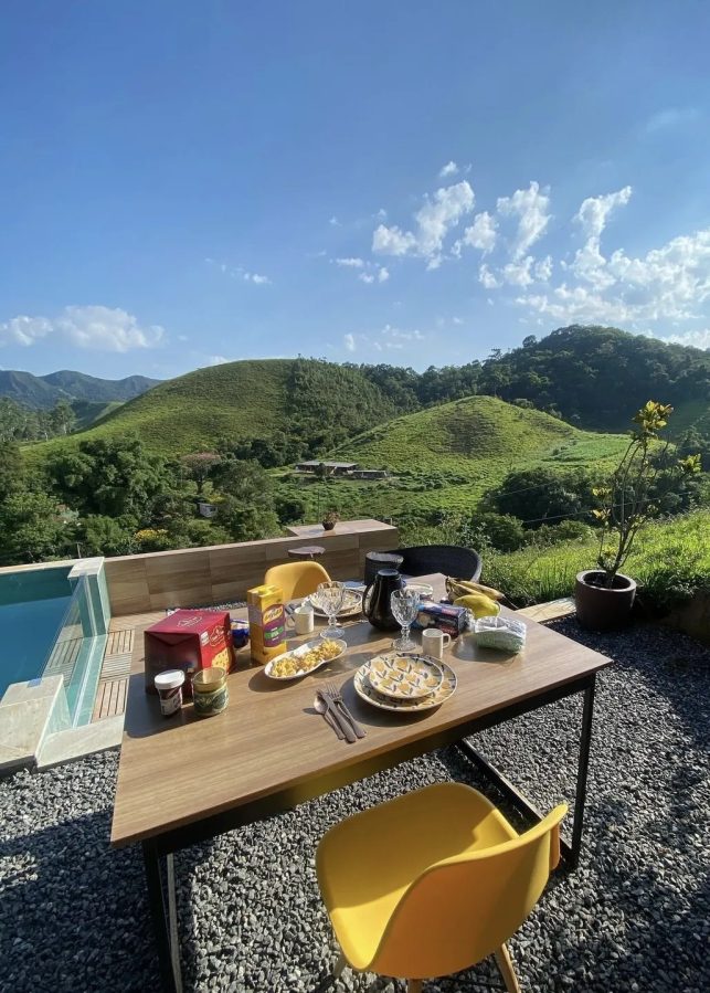 bit.ly/chaleslavista