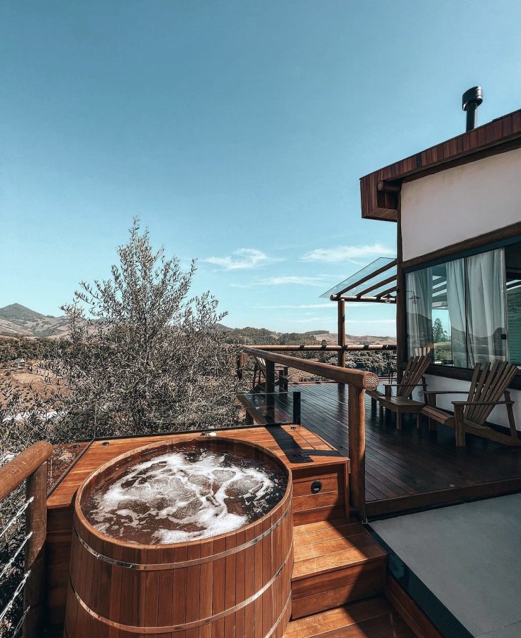 instagram.com/chalesmontedasoliveiras