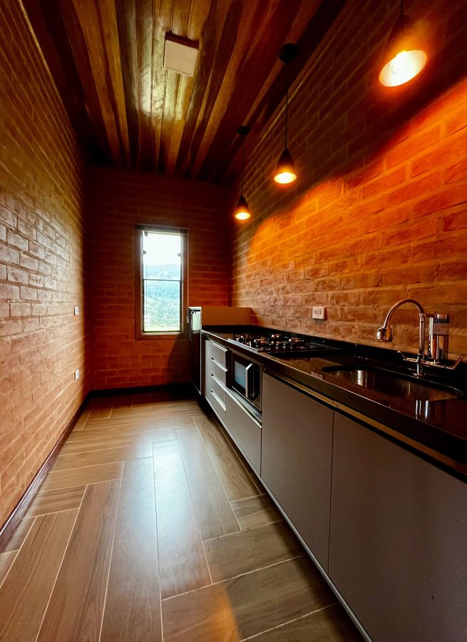 Estrada Altos dos Pires, km 5 - Alto dos Pires