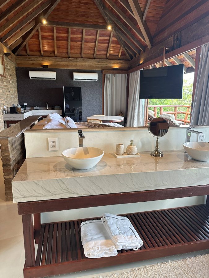 instagram.com/ecolodgepraiadegravata