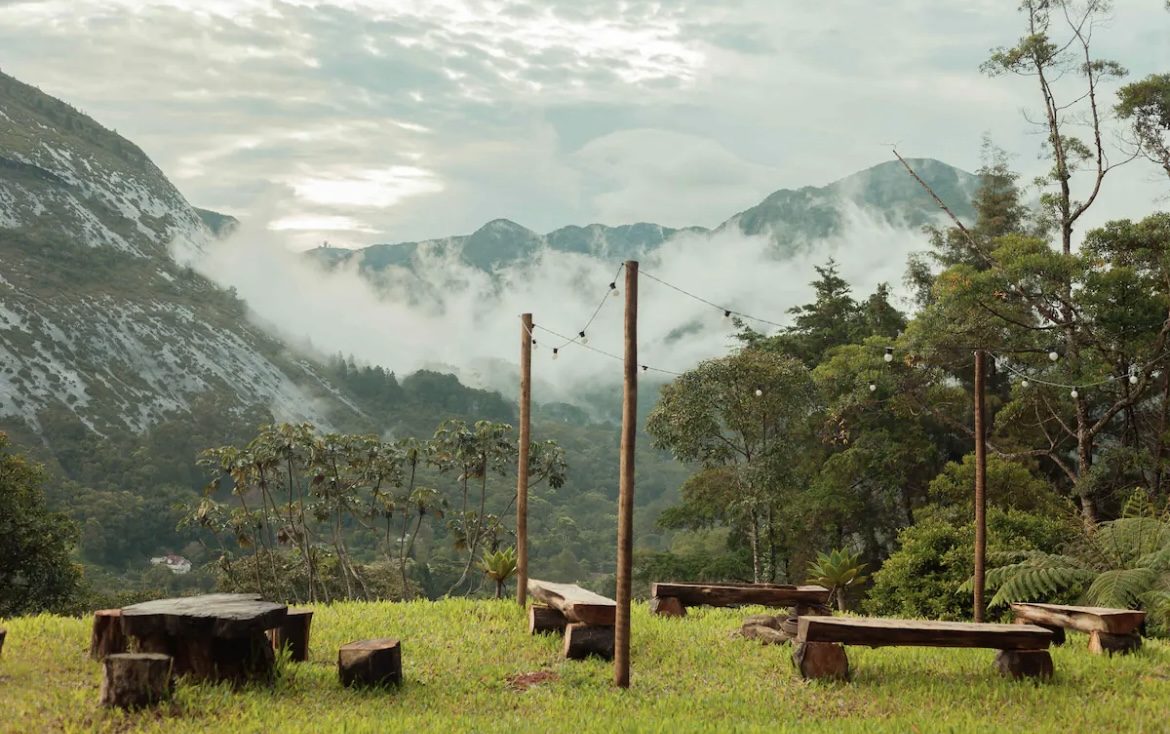 Alameda Joaquim Crespo de Pinho 1225 - Araras 25600001 - Petrópolis.