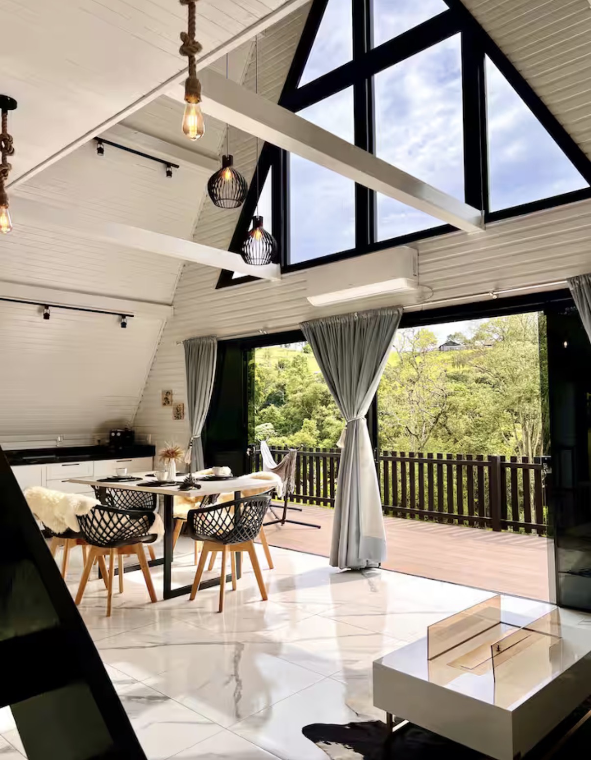 instagram.com/lechaleestadia