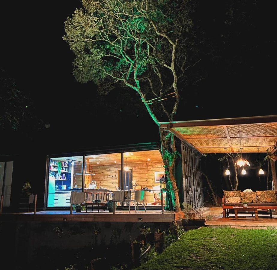 Rua Dona Augusta s/n - carneiros