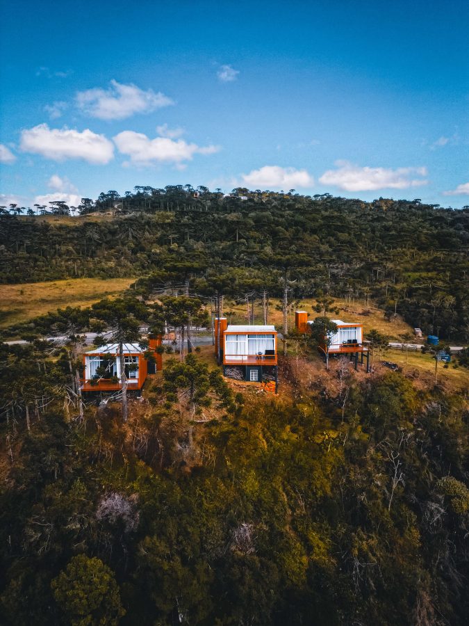 instagram.com/parador_do_corvo