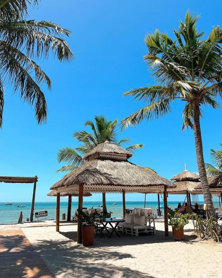 Via Litorânea dos Carneiros Tamandaré, Pernambuco, Brazil