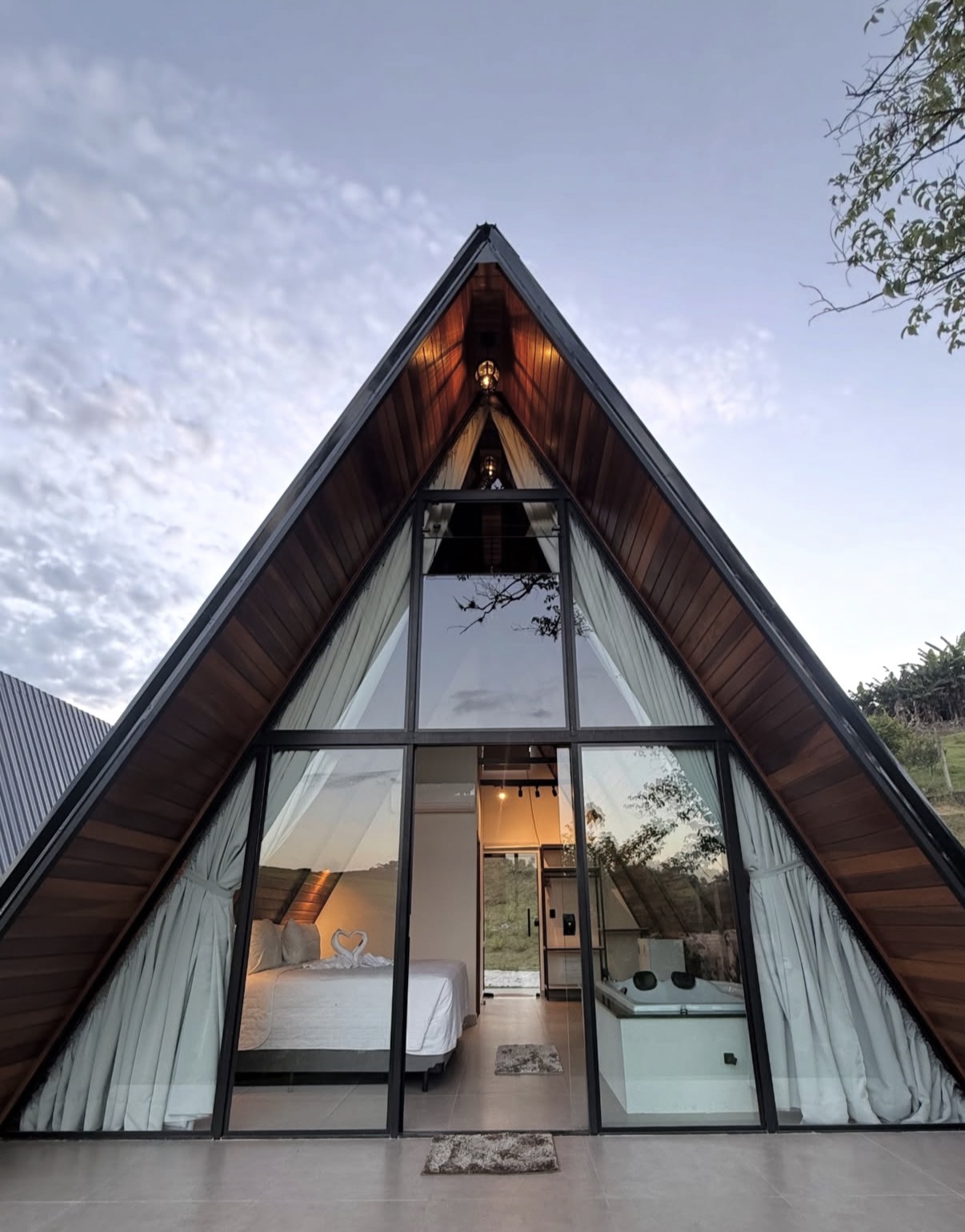 Estrada Furriel, 1015 - Alves