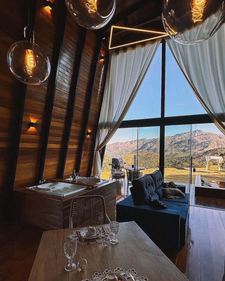 instagram.com/raritychales