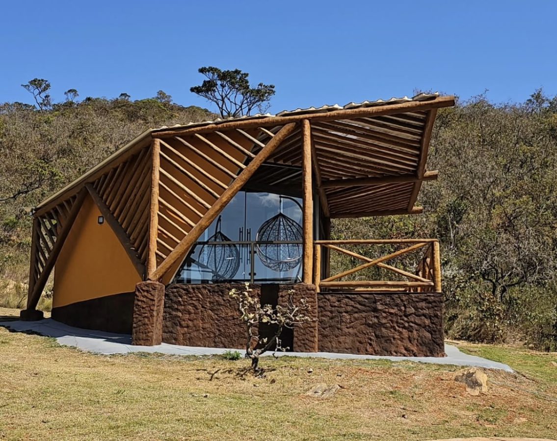 GLB de Terra, S/N - Bairro Fazenda do Baú - CEP: 34.300-000