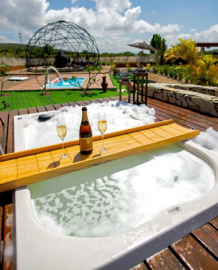 instagram.com/tuacabana