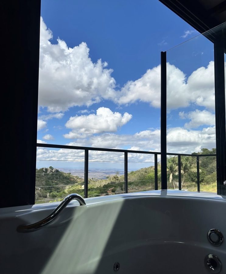 instagram.com/tuliserranegra